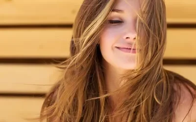 Cycle de vie des cheveux : le rôle des compléments alimentaires